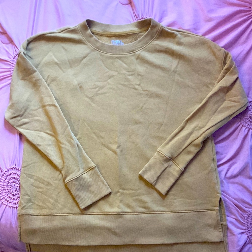 Women’s long sleeve shirt